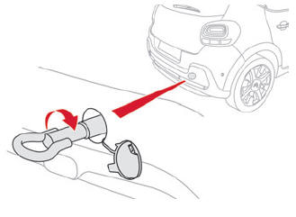 Citroen C3. Towing another vehicle